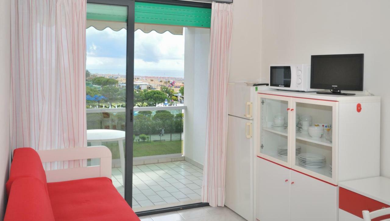 Residence Luxor Bibione Exterior photo
