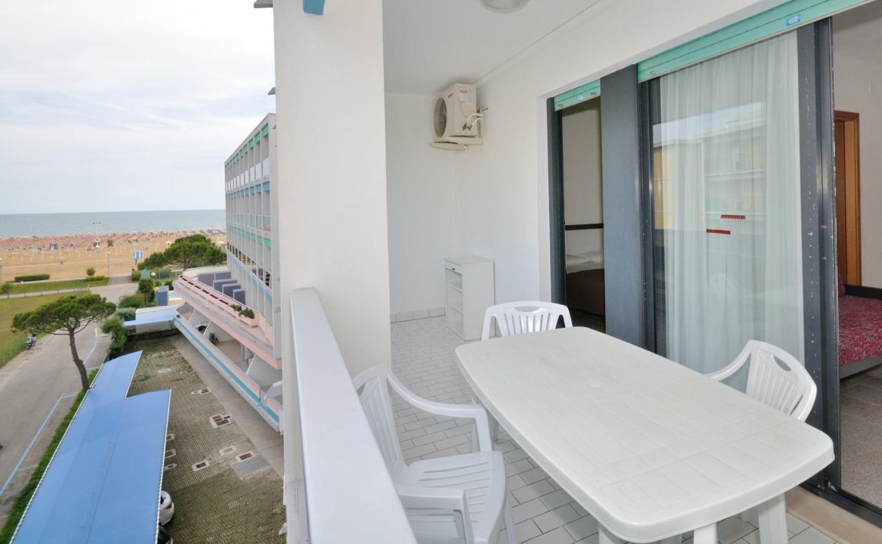 Residence Luxor Bibione Exterior photo