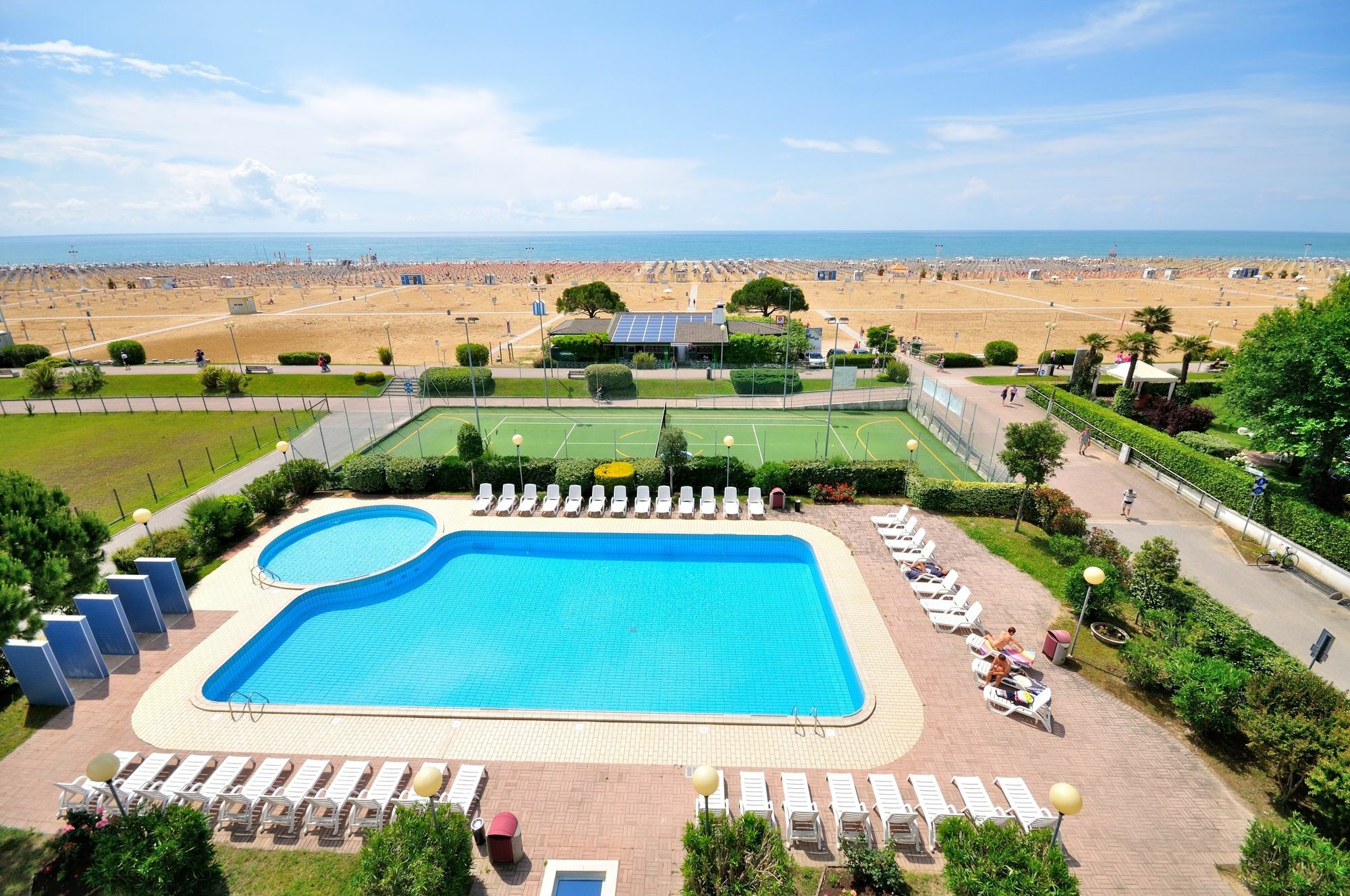Residence Luxor Bibione Exterior photo