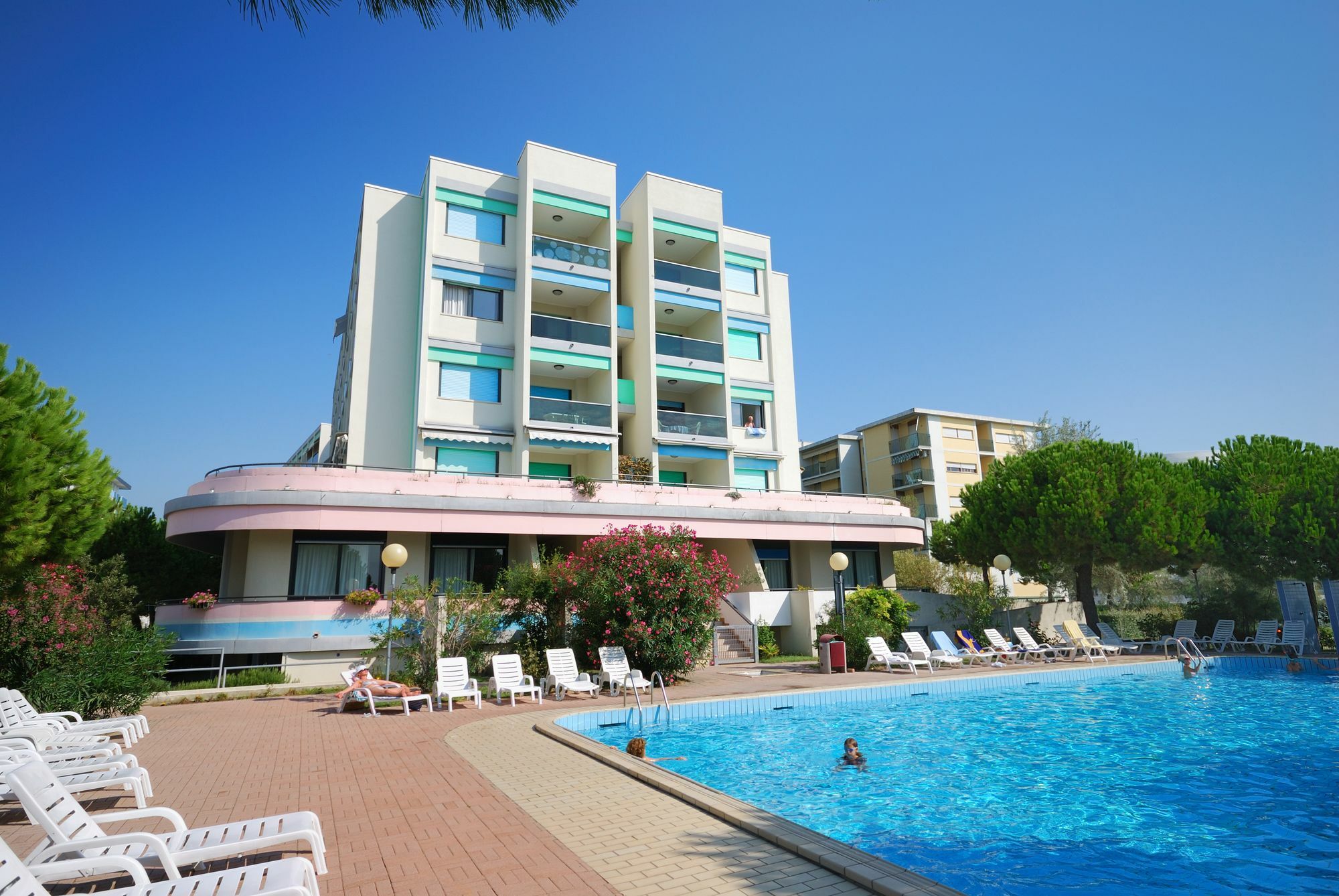 Residence Luxor Bibione Exterior photo